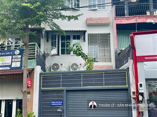 Cho thuê nhà nguyên căn. mặt tiền 66 yên thế p2 tân bình. khu sân bay tsn (4,66mx22m) 3 tầng sân