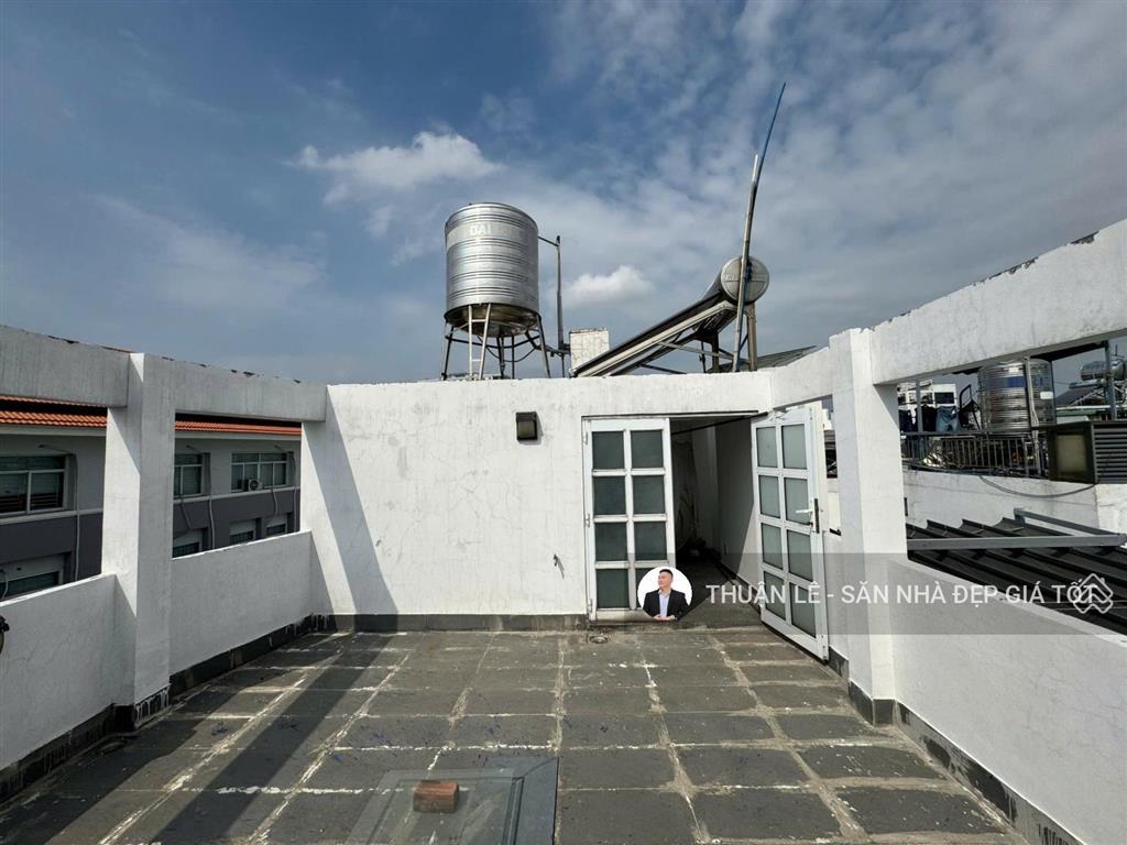 Bề ngang 7m  hẻm xe hơi  khu phan xích long, p7, phú nhuận. 4 tầng+sân thượng. giá chỉ 6,8tỷ