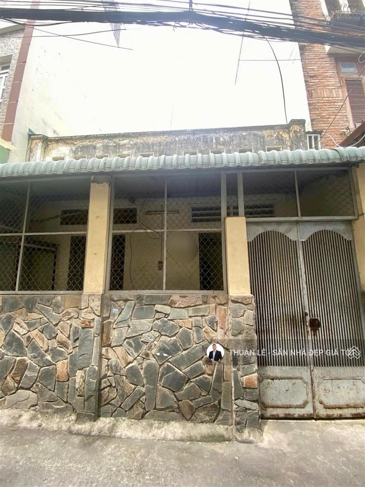 Đơn giá 94.7tr/m2  ngang 5,5m. bán nhà c4  hẻm khu phan xích long, p7, phú nhuận. ctxd 4 tầng