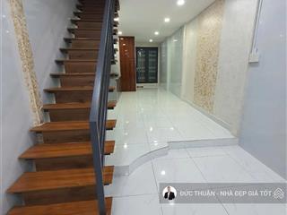 Hxh 6m  20m ra mặt tiền huỳnh văn bánh, phú nhuận (3mx15m cn 45m2) 2 tầng giá 8,4tỷ thương lượng