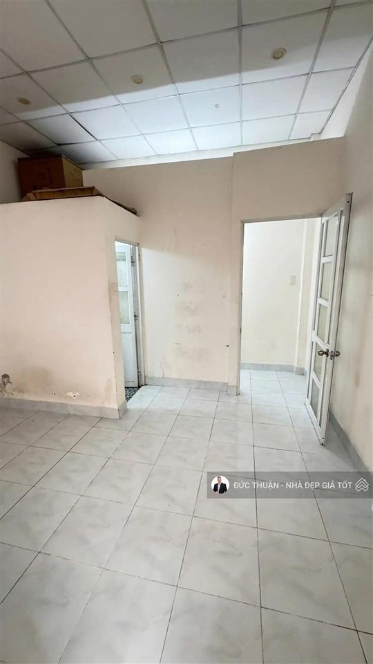 Bán nhà ngang 5m  hẻm thạch thị thanh  nguyễn hữu cầu, q. 1  nhà 3 tầng. chỉ 4,2 tỷ thương lượng