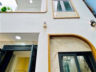 4.5x9m, bán nhà 3 tầng, 3pn,sát hxh, nguyễn văn nghi, p4 gò vấp, 4 tỷ ++