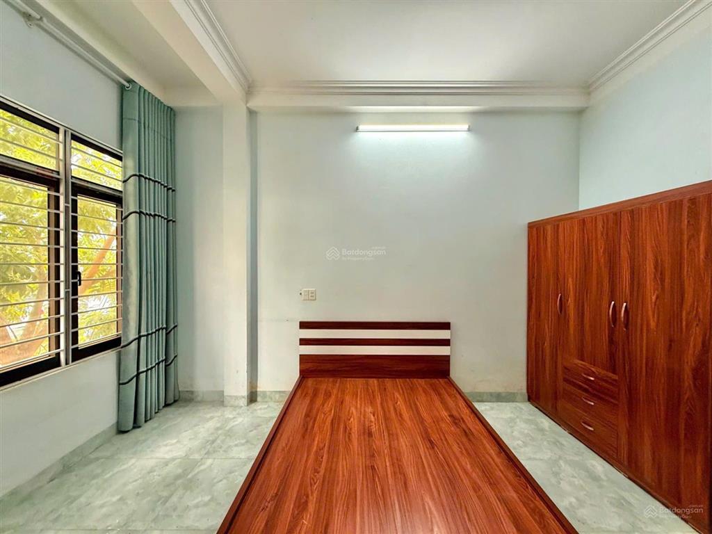 Bán nhà trục chính đất khu c dịch vụ yên nghĩa. đầu tư hiệu quả, sinh lời tốt