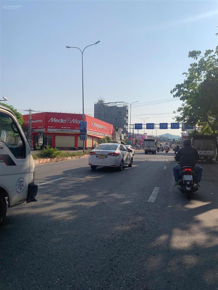 Bán mt tôn đức thắng, liên chiểu khu trung tâm kinh doanh đa ngành nghề, 145m2 chỉ 11,5 tỷ, siêu rẻ