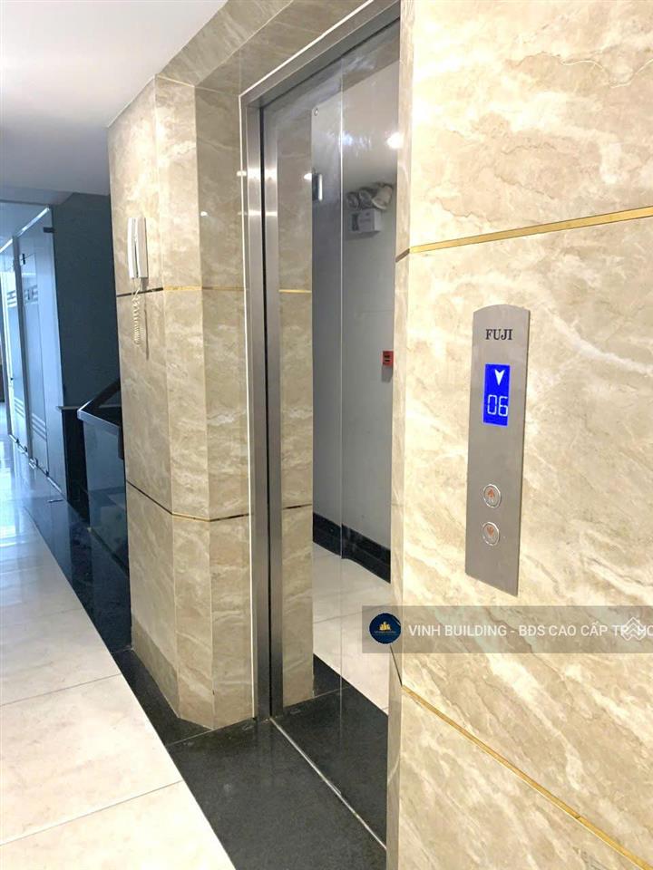Building 9 tầng mt tô hiến thành  q.10. dt 165 m2  hđth  240tr/tháng  bán 48 tỷ tl