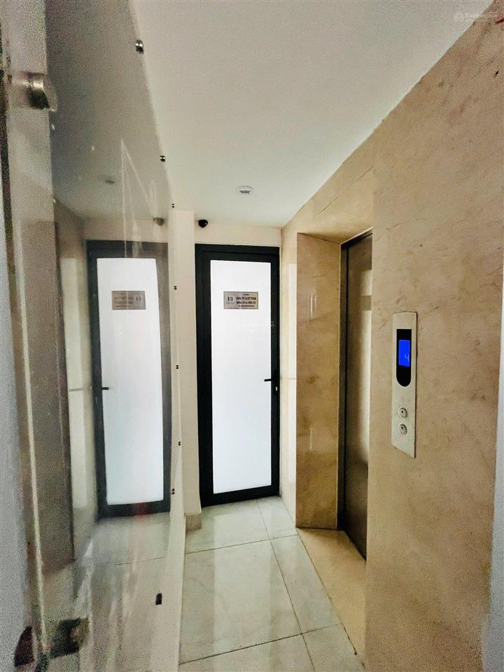 Mặt tiền đường trần quang khải, quận 1. dt 5x16m  80m2  7 tầng  35 tỷ tl