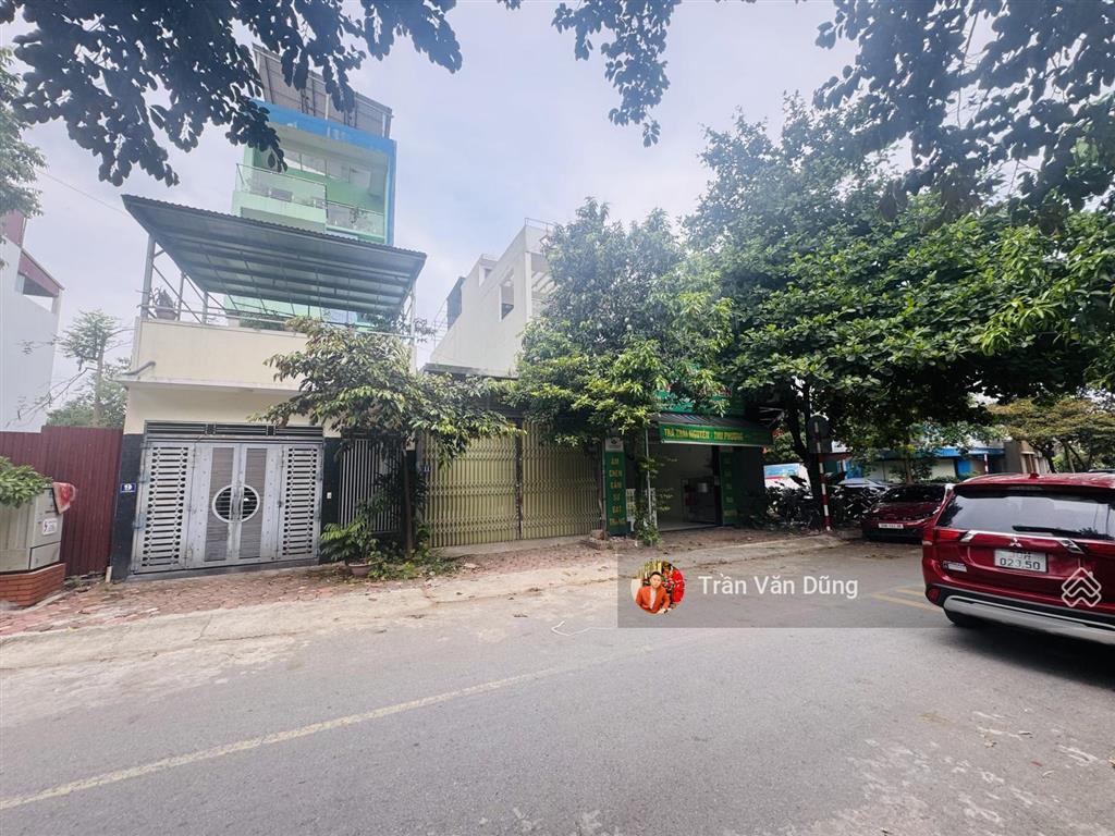 Cần tiền bán gấp! nhà mặt phố chính trung 136,5m²/mt 5m đường 13,5m, đang cho thuê giá tốt tt