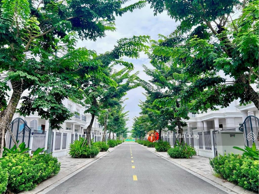 Đi nước ngoài cần bán nhanh liền kề osaka 75m2 mặt tiền 5 nhà 5 tầng hướng đông nam giá tốt tt