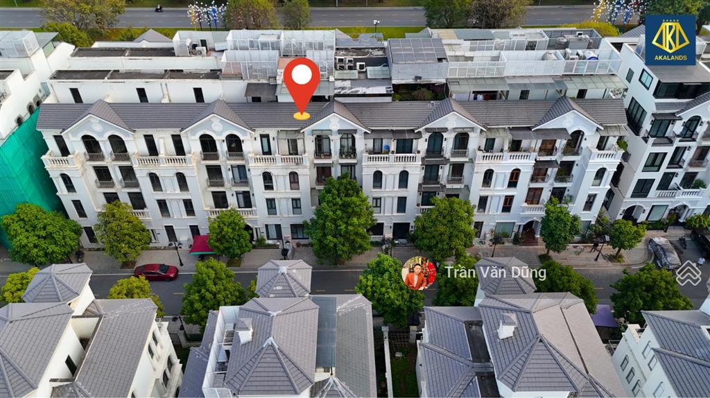 Bán nhà liền kề ngọc trai 8 khu khép kín đảo lớn đã hoàn thiện full 5 tầng có thang máy 70,8m/mt5.9
