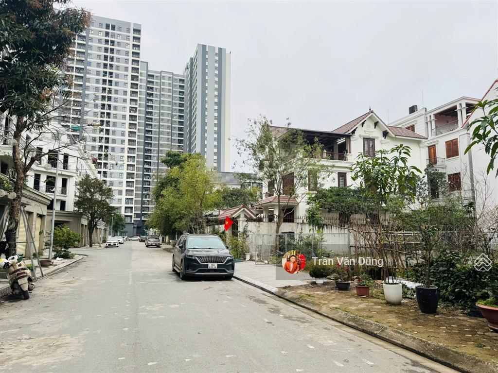 Cần bán gấp 281m2/mt 12,1m đất sẵn nhà xưởng cho thuê 30tr khu 31ha trâu quỳ gia lâm hà nội