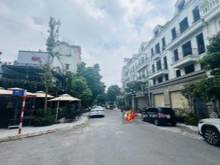 Bán liền kề trung tâm gia lâm dự án thuận an đường lớn view khu biệt thự 90m2 mặt tiền 6m nhà thô
