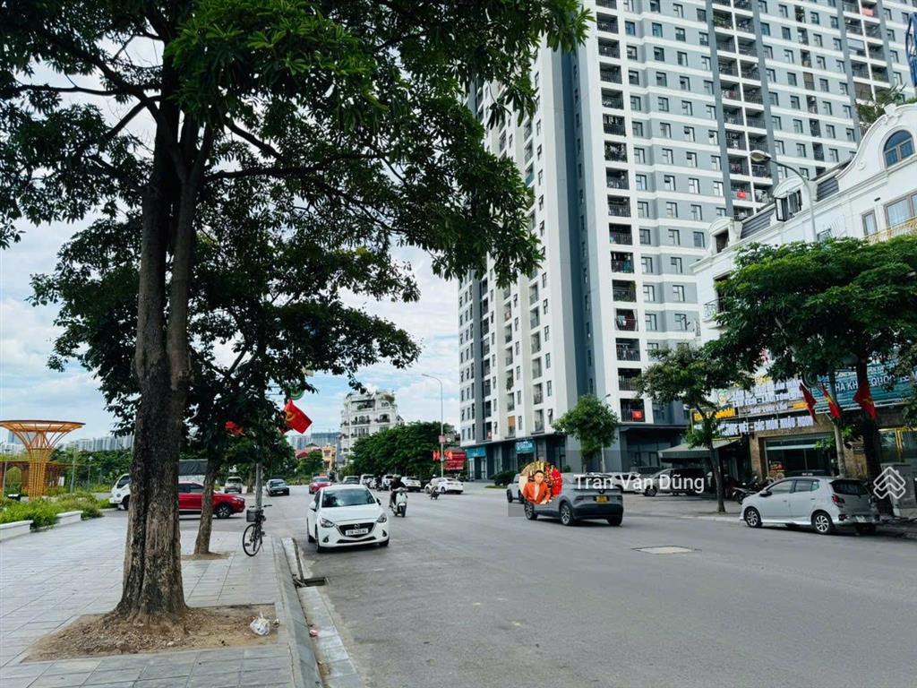 Cần bán gấp liền kề mặt phố thuận an view trọn công viên hồ gia lâm 90m2 mặt tiền 6m nhà 5 tầng đn