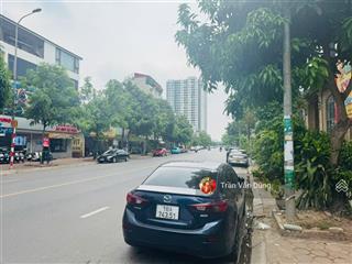 Gấp gấp nhà 7 tầng có hầm hoàn thiện full nội thất thang máy thành trung gia lâm kinh doanh đắc địa