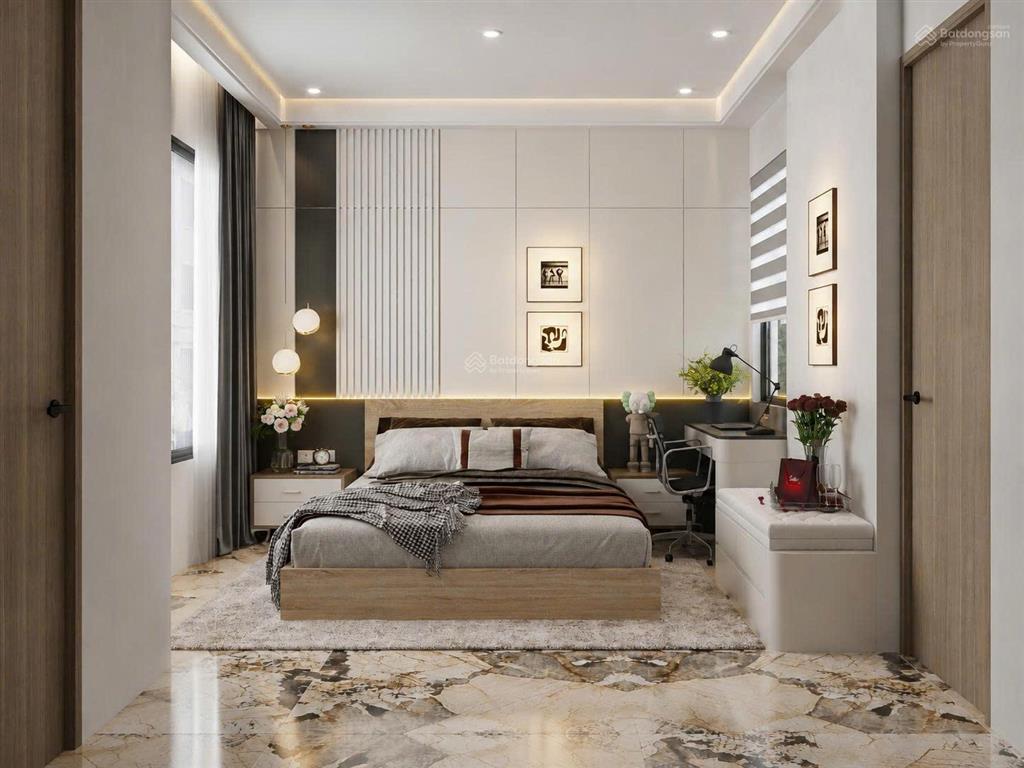 Cần bán gấp nhà 5 tầng đang hoàn thiện gần xong ngay phố nguyễn mậu tài gia lâm