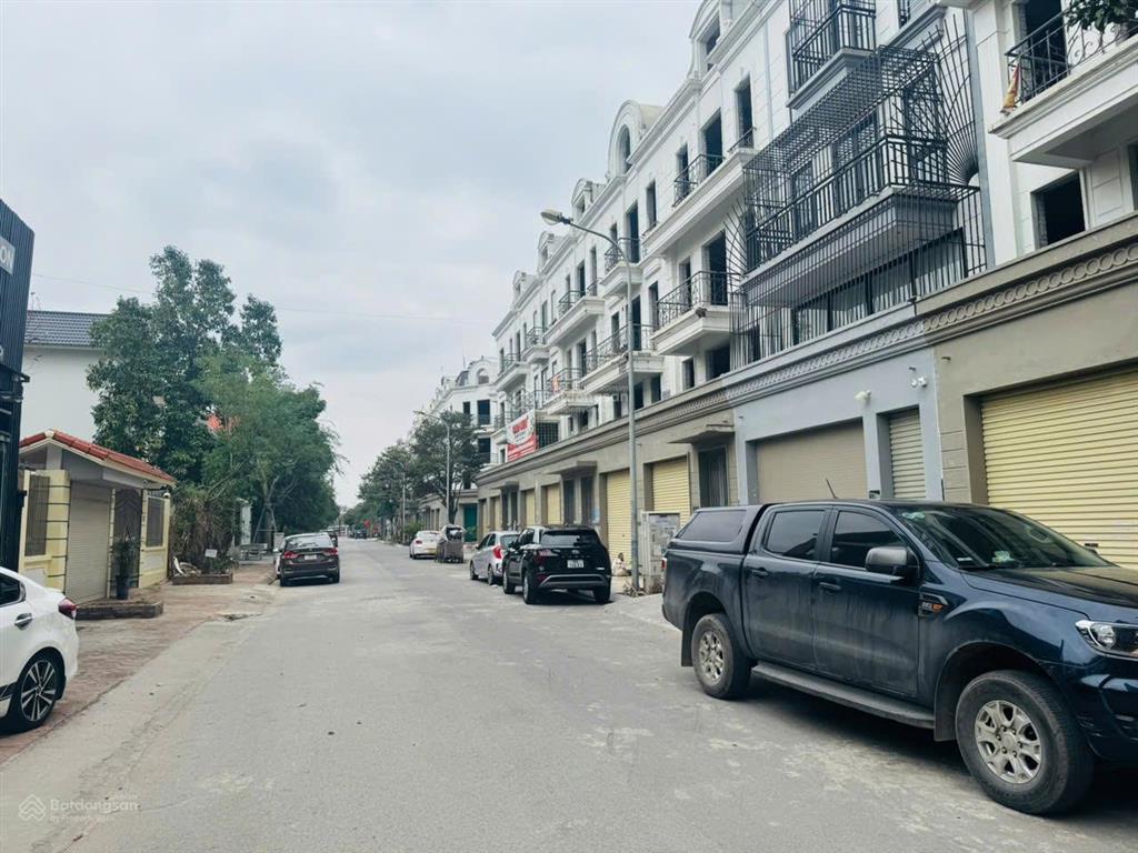 Bán gấp liền kề mới hoàn thiện 5 tầng đang cho thuê đường 13,5m khu hải phát, giá cắt sâu 20.5 tỷ