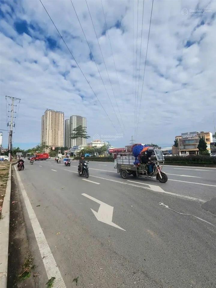 Nhà lai xá, sát đh thành đô, 31m2 x 5 tầng thang máy, 15m ra đường 32, vị trí đắc địa, 6,85 tỷ