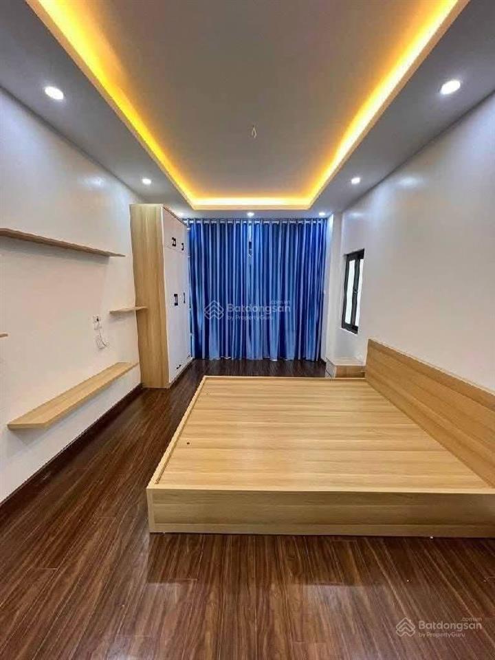 Bán nhà 5 tầng cuối trinh văn bô