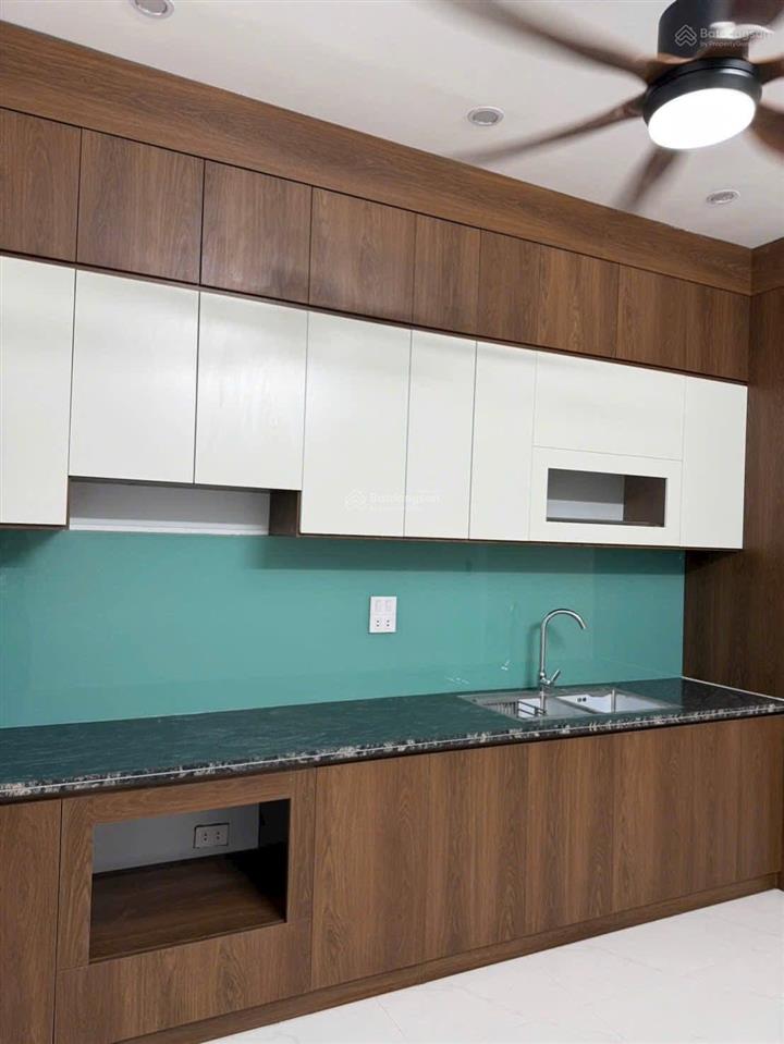 Bán nhà 5 tầng cuối trinh văn bô