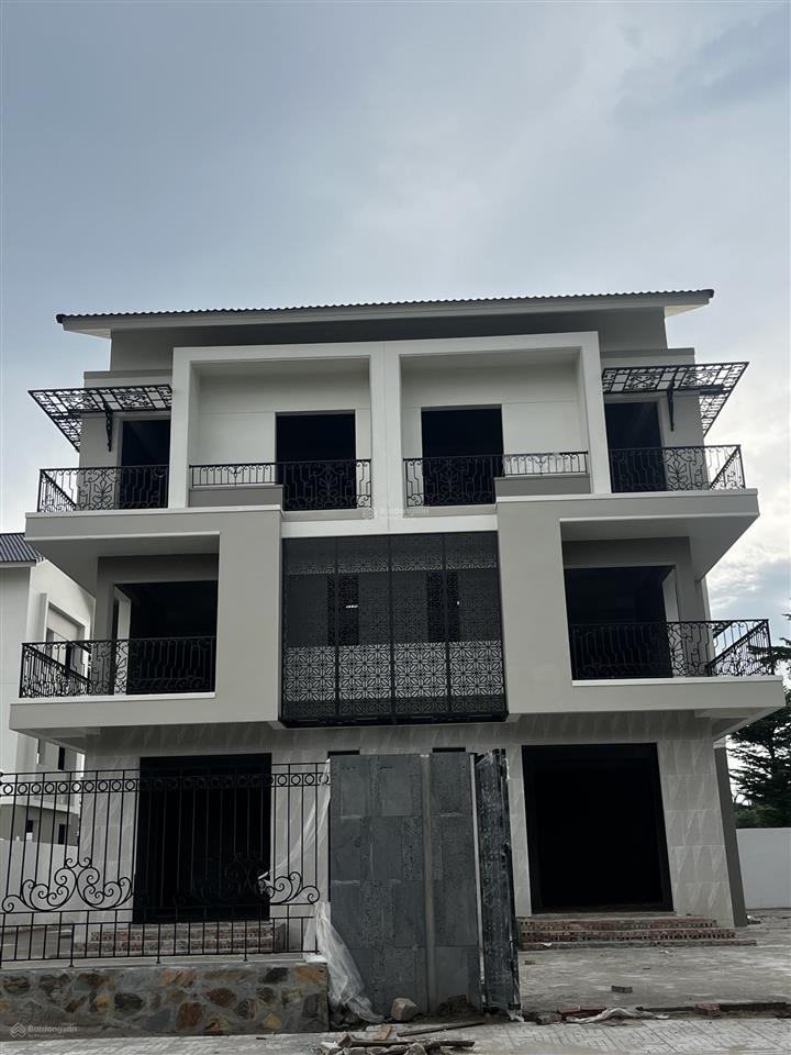 Biệt thự sinh thái ven sông 30% vốn, 2 năm mới phải thanh toán