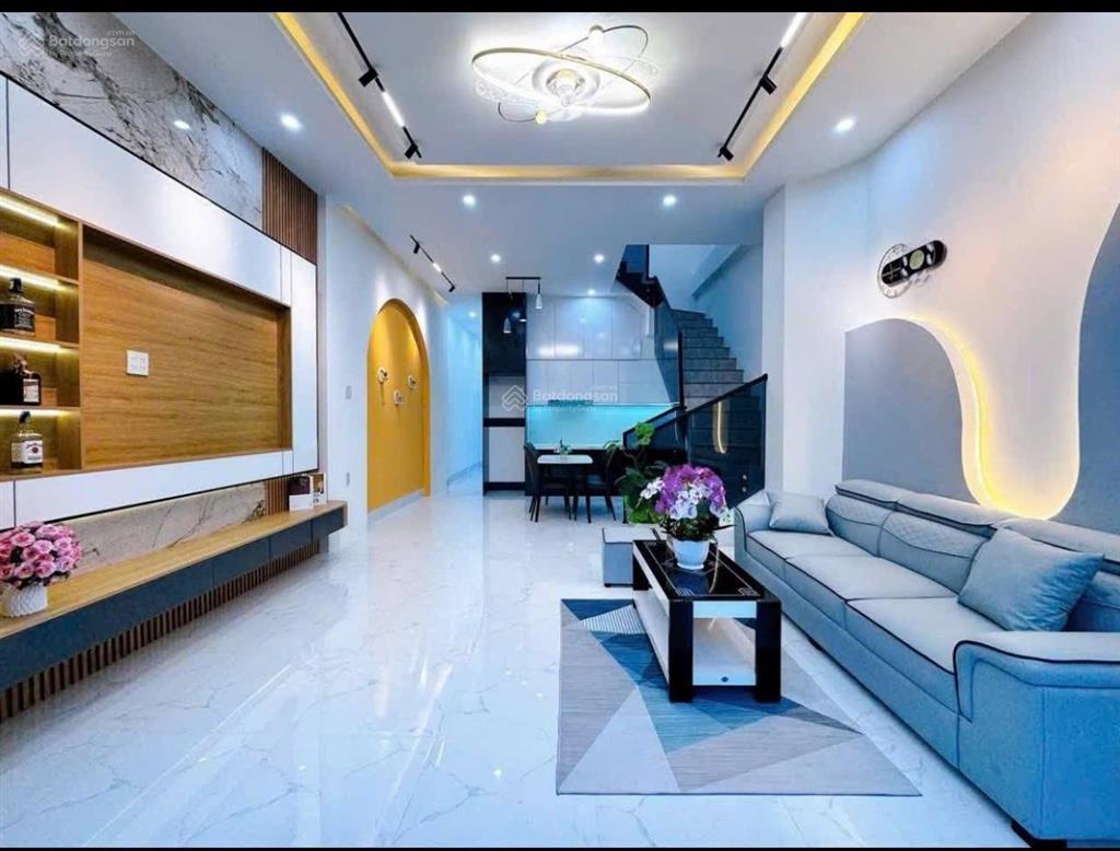 3tỷ5 cần dòng tiền kinh doanh bán nhà mới ngay mặt tiền dt743 vòng xoay an phú
