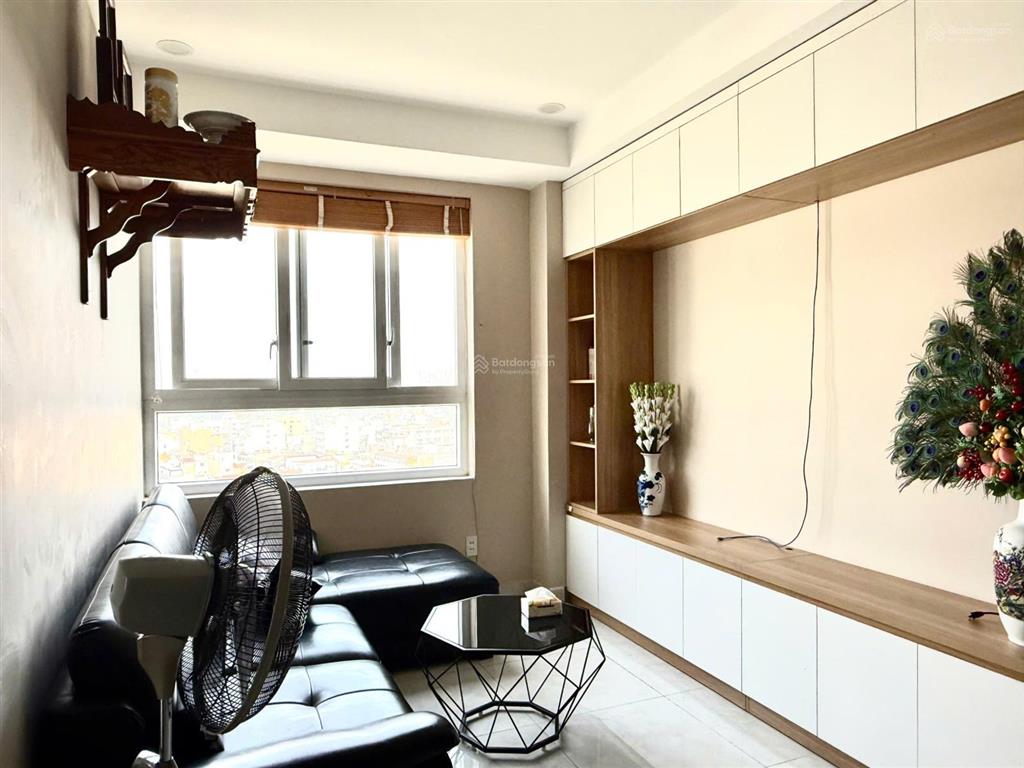 Bán căn hộ felisa q8 (giáp q5) dt 52m2, 2pn, 1wc, hđmb giá chỉ 2.850 tỷ.  0866 688 *** phan đăng