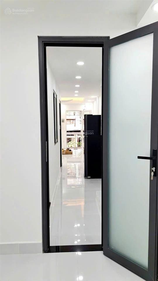 Bán căn hộ chung cư trung tâm quận 10,dt45m2 2pn1wc, lầu 3 thang bộ. giá bán 2.790tỷ. 0866 688 ***
