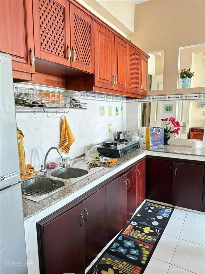 Cần bán gấp căn hộ lê thành block b dt 77m2, 2pn, 2wc giá 2.7 tỷ.  0866 688 *** phan đăng