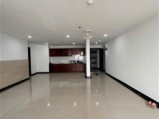 Cho thuê hộ giai việt  duplex thông tầng p5, q8.dt 230m2, 5pn, 4 wc,giá 22tr.  0866 688 ***