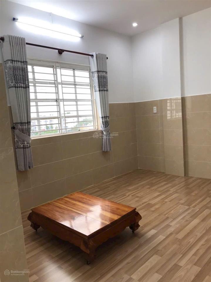 Cần cho thuê gấp chung cư phú lợi khu d thang bộ dt 76m2 ,2pn 1wc 2 giá  6tr full nt. 0866 688 ***