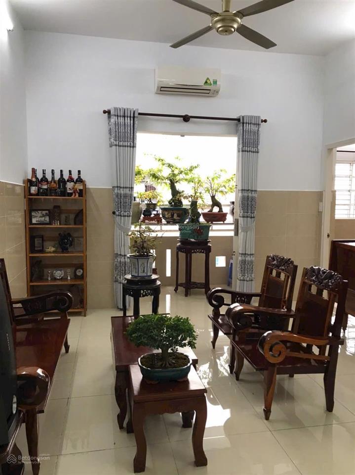 Cần cho thuê gấp chung cư phú lợi khu d thang bộ dt 76m2 ,2pn 1wc 2 giá  6tr full nt. 0866 688 ***