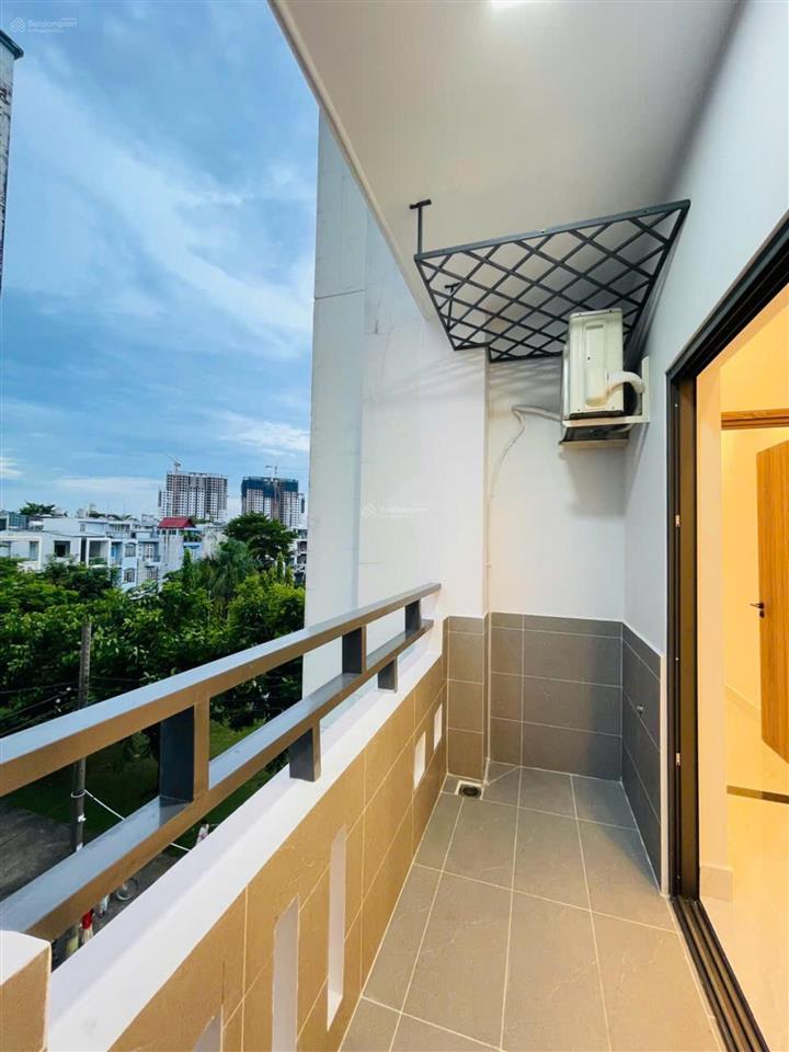 Cần bán gấp c/c phú lợi d2 35a trịnh quang nghị p7 q8 dt 76m2. 2pn, 1wc giá 2.650 tỷ. 0866 688 ***