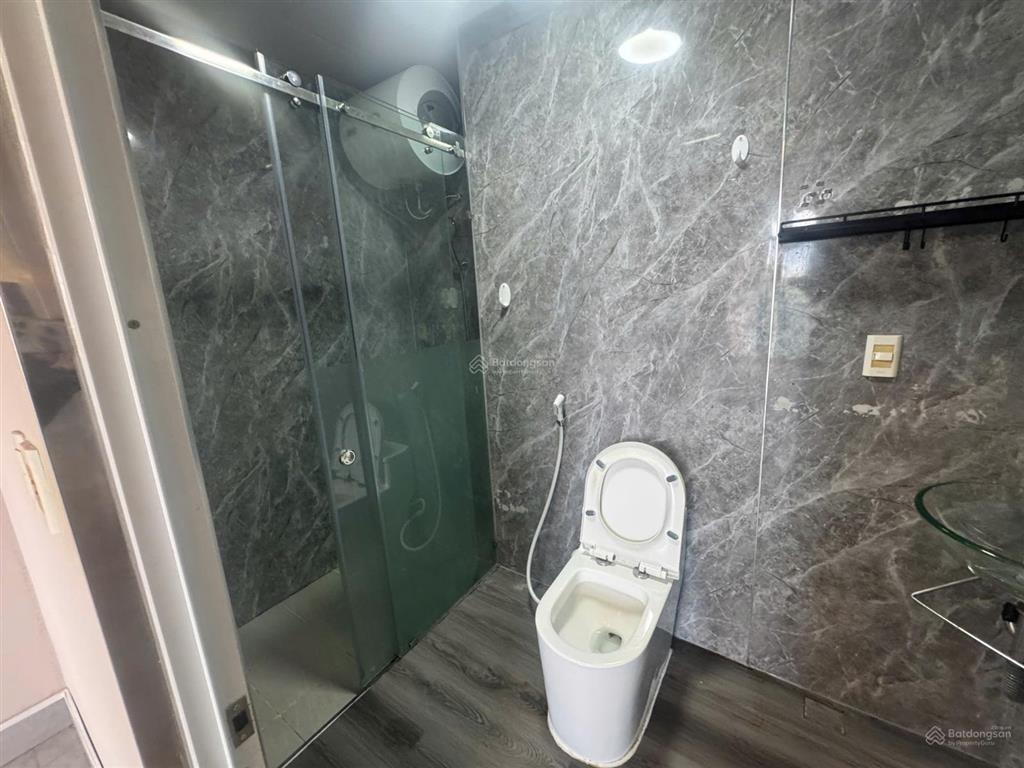 Cần bán gấp căn hộ thuận việt q11 dt 122m2, 3pn, 3wc sổ hồng giá 7.8 tỷ.  0866 688 *** phan đăng