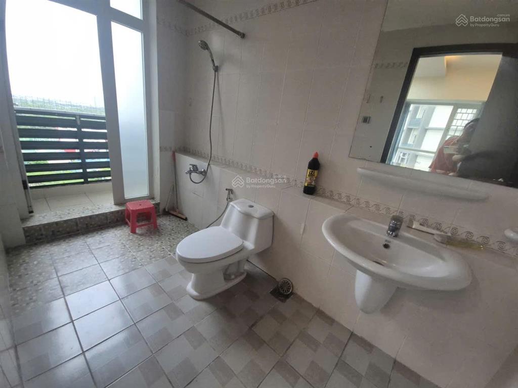 Cần bán căn hộ cc phú mỹ, hoàng quốc việt p. phú mỹ q7 dt 93m2 2pn 2wc giá 5,4 tỷ.  0866 688 ***