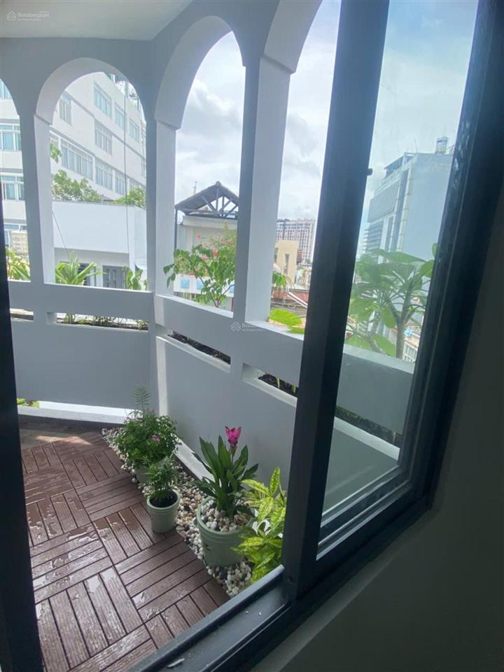 Cần bán căn hộ chung cư thang bộ lô c3, p6, q4 tp.hcm dt 42m2, 1pn 1wc giá 2.8tỷ.  0866 688 ***
