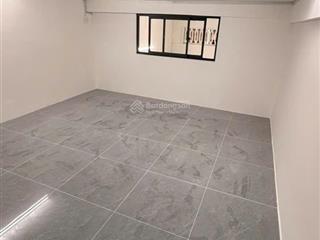 Bán ch cc phùng hưng q5 đc 844 nguyễn trãi q5 dt 50m2,2pn 1 wc căn góc giá 2,5tỷ. 0866 688 ***