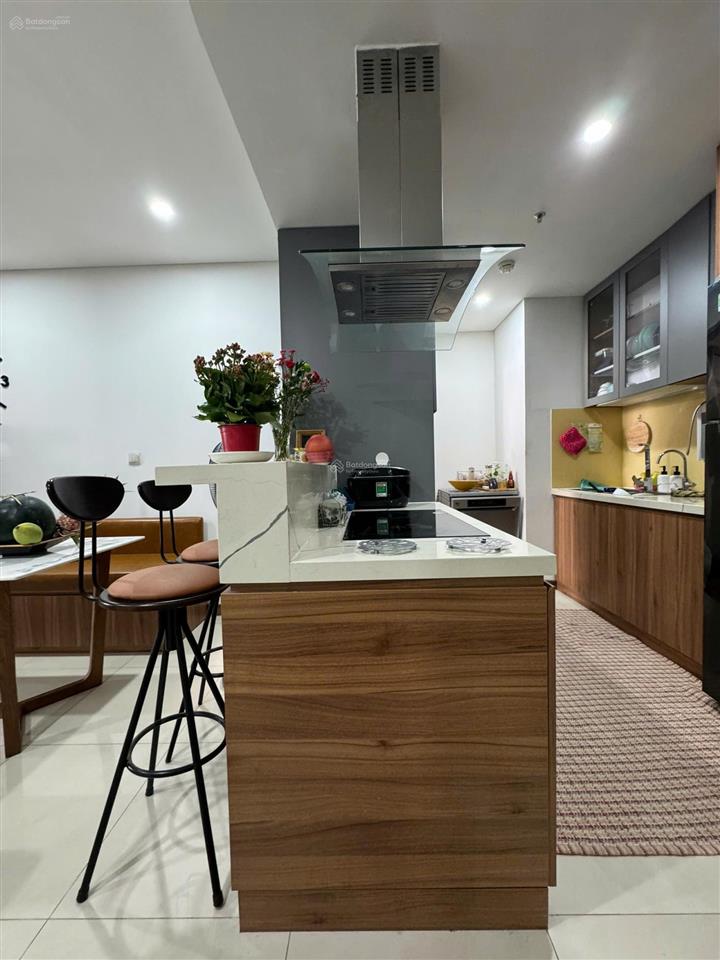 Cần bán ch cc hà đô centriss đường 3/2 p12 q10 dt 87m2, 2pn, 2wc,giá 11.9tỷ. 0866 688 ***