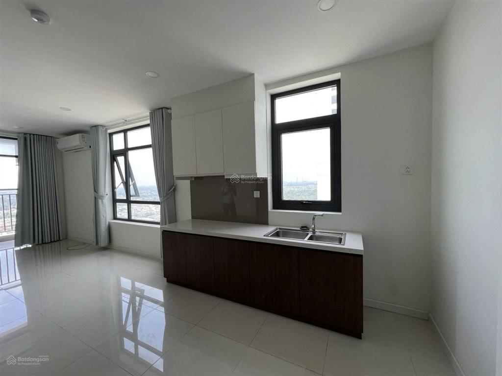 Cần bán căn hộ officetel central premium p5, q8. dt 44m² giá 3 tỷ.  0866 688 *** phan đặng
