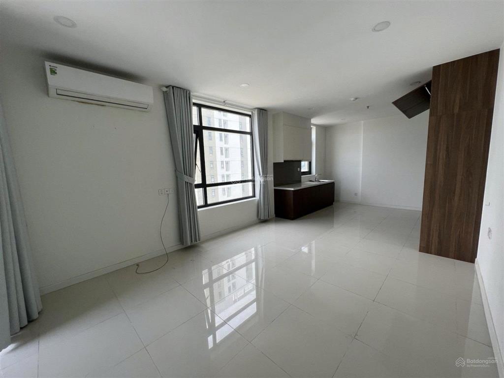 Cần bán căn hộ officetel central premium p5, q8. dt 44m² giá 3 tỷ.  0866 688 *** phan đặng