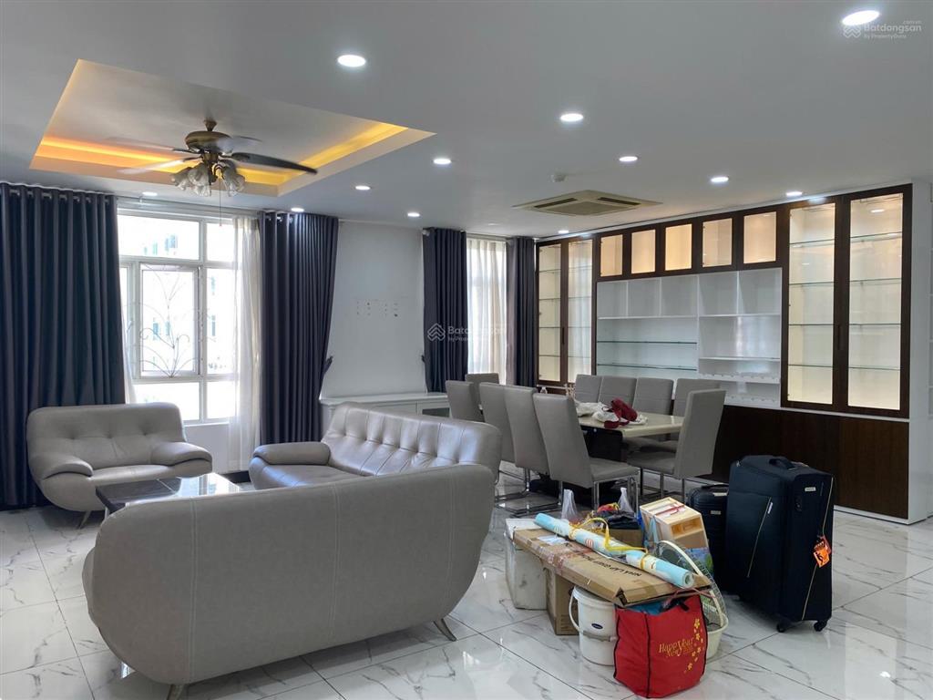 Bán căn hộ duplex giai việt hoàng anh gia lai q8 dt 230m2 4pn4wc giá bán 7.8tỷ.  0866 88444