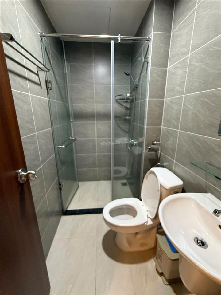 Cho thuê căn hộ green river phạm thế hiển q8 dt 65m²2pn, 2 wc nhà full nt giá11tr.  0866 688 ***