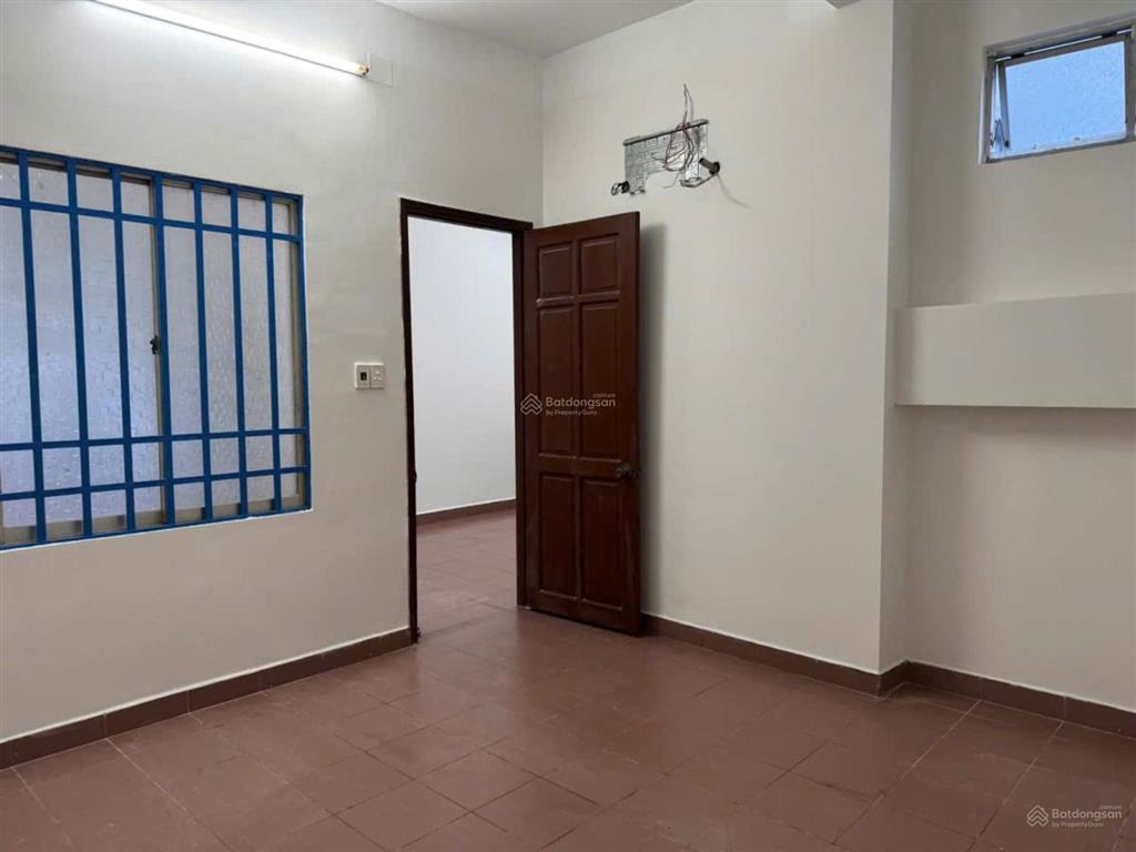 Cần bán gấp ch him lam ba tơ thang bộ lầu 5 q8 dt 83m2, 2pn, 2wc sh, giá 1.75 tỷ.  0866 688 ***