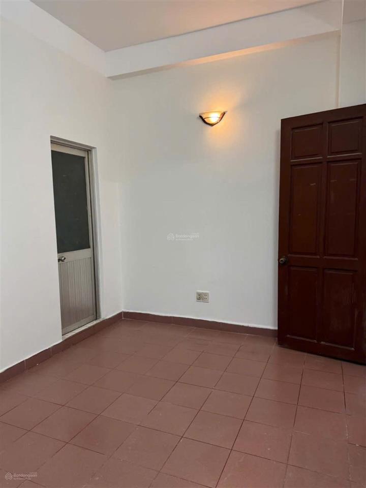 Cần bán gấp ch him lam ba tơ thang bộ lầu 5 q8 dt 83m2, 2pn, 2wc sh, giá 1.75 tỷ.  0866 688 ***