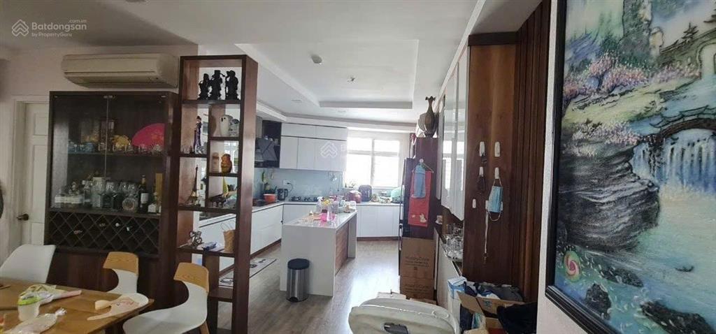 Cần bán căn hộ chung cư h2, p8, q4, tp. hcm. dt 131m2 3pn2wc, giá 8,2 tỷ.  0866 688 *** phan đặng