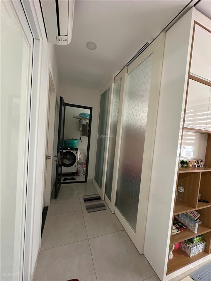 Bán căn hộ sài gòn intela  làng đại học bình chánh. dt 55m2, 2pn, 2wc, giá 2.1 tỷ.  0866 688 ***