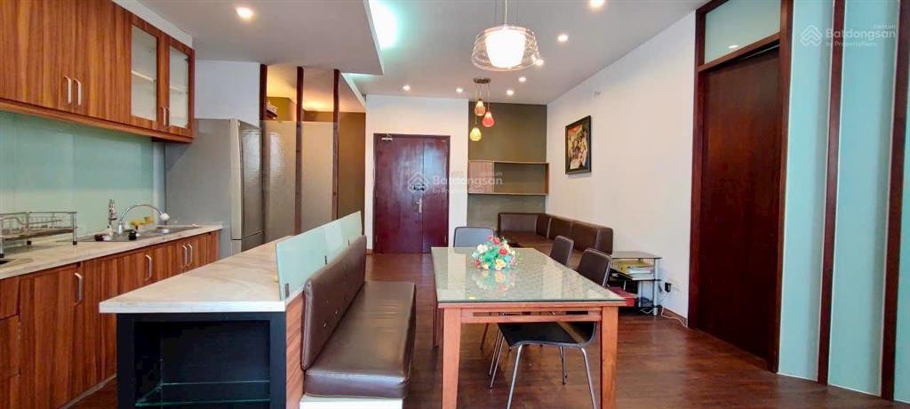 Cần cho thuê căn hộ penhouse central garden q1 dt 151m2, 3pn, 3wc, giá 30tr/tháng có tl 0866 688 ***