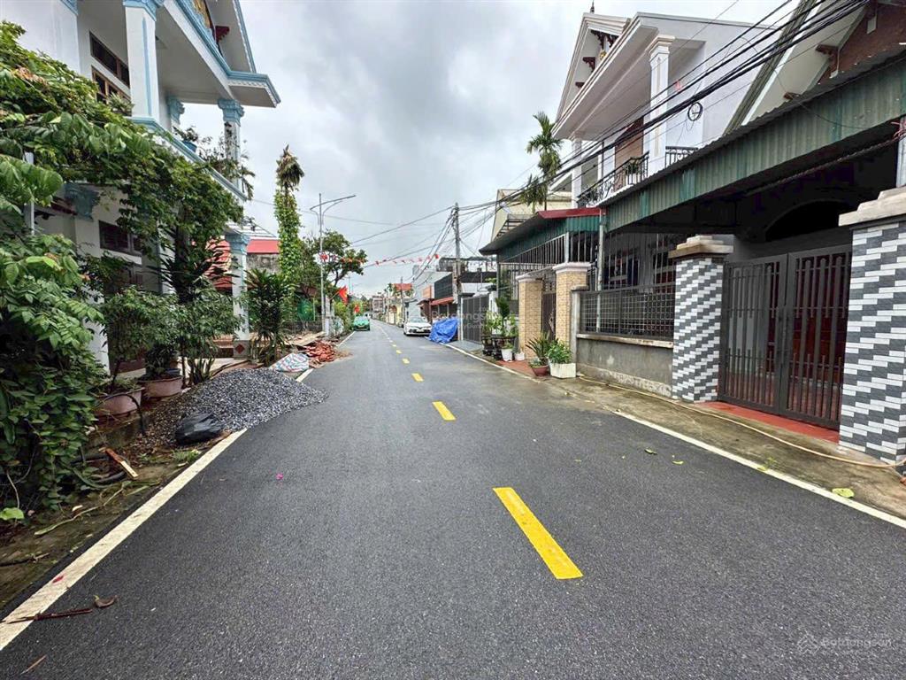Mặt đường lâm động cách 203 đi vào 150m cần bán gấp chỉ 1 tỷ 3**