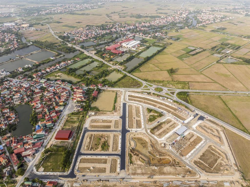Bán lô góc view hồ  lk trung tâm 3 tỷ hơn tại the gateway city, giá thỏa thuận, 75m2, hưng yên