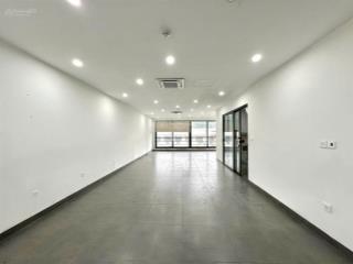 Phó đức chính, ba đình  vp 60m2, 2 mặt thoáng, nhà mới, đường ô tô tránh, full kính, giá siêu mềm