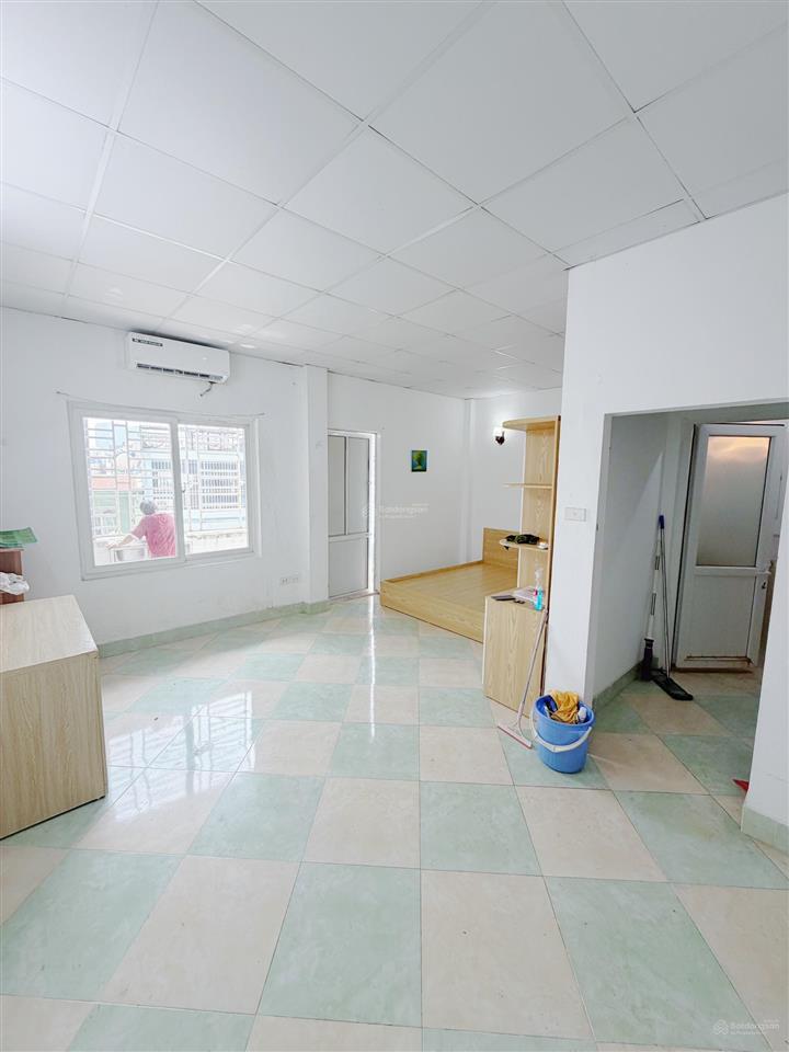 Chính chủ còn trọ tại 28 xuân la ( thông ngõ 565 llq )