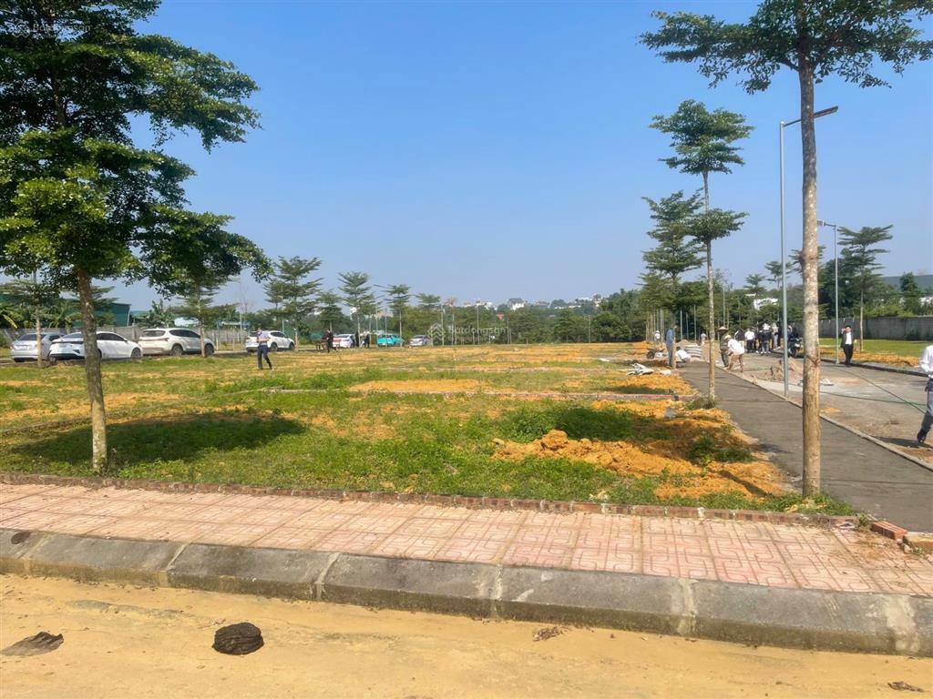 Bán đất 100m² 3.6 tỷ | phú cát  hoà lạc / sổ full thổ cư  công chứng trong ngày